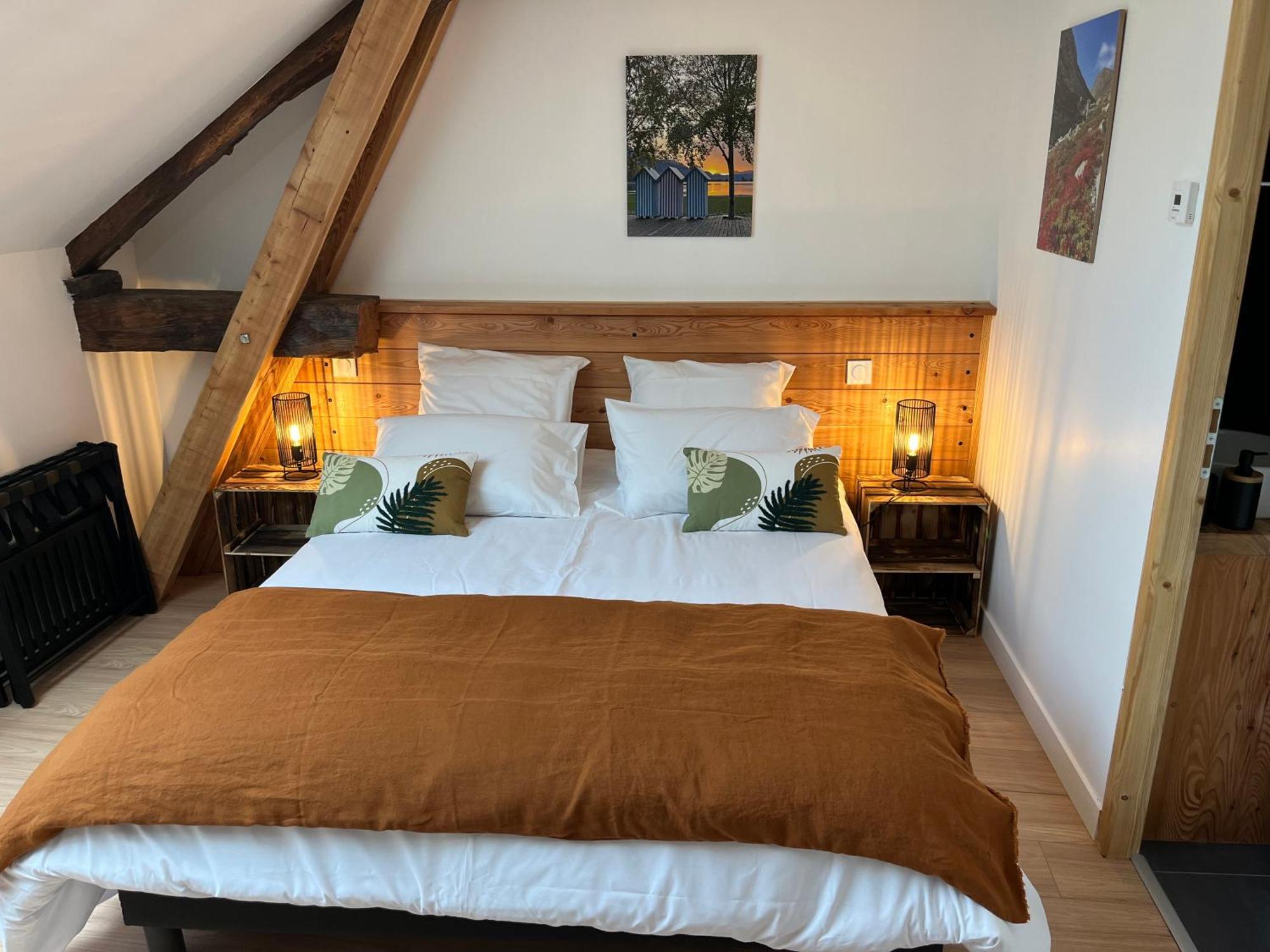 Le Couleau Bed & Breakfast Chateauroux-les-Alpes Екстериор снимка