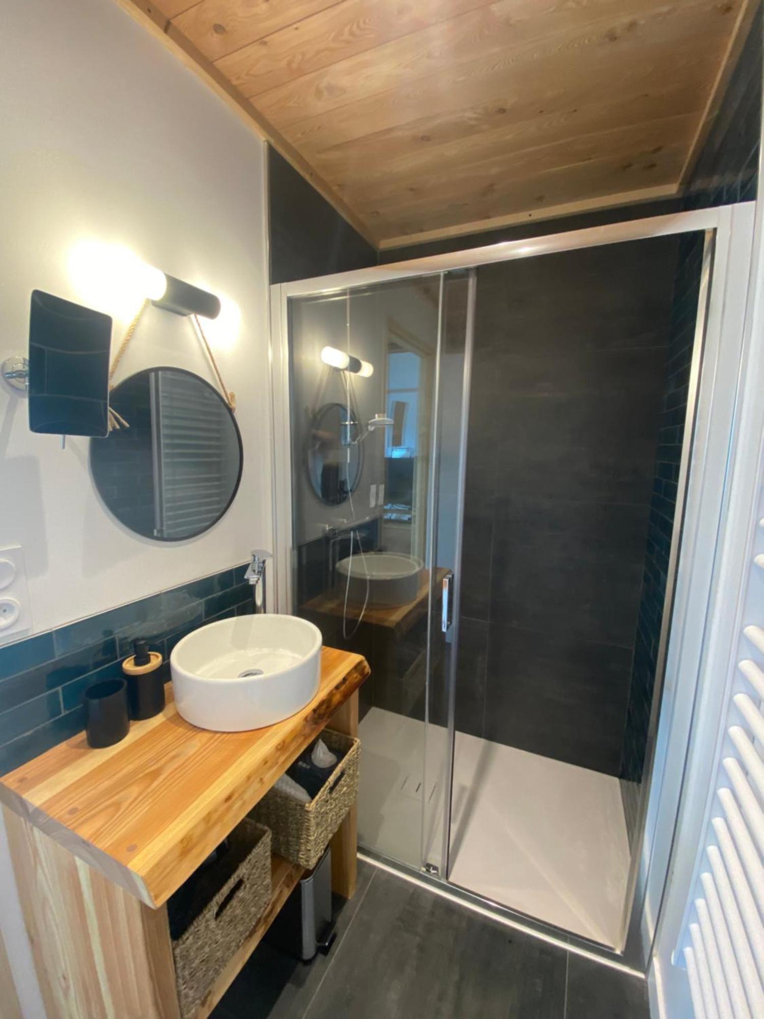 Le Couleau Bed & Breakfast Chateauroux-les-Alpes Екстериор снимка
